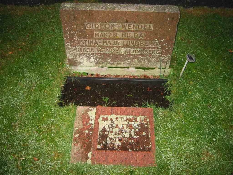 Grave number: KV E   32a-c