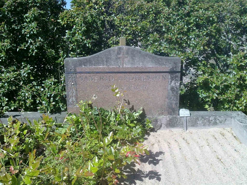 Grave number: NO 26    28