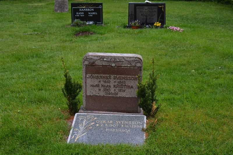 Grave number: SRN 4   377