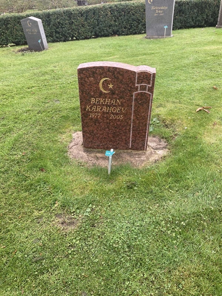 Hautatunnus: 1 3 M/Be    18