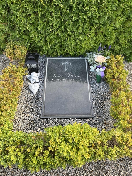 Grave number: NK Urn n    16