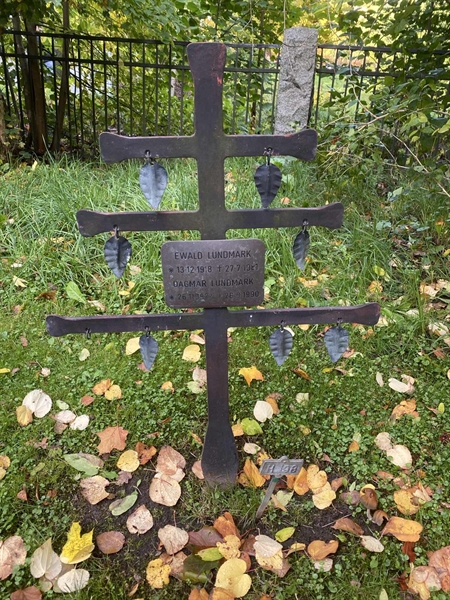 Gravnummer: 1 H    98