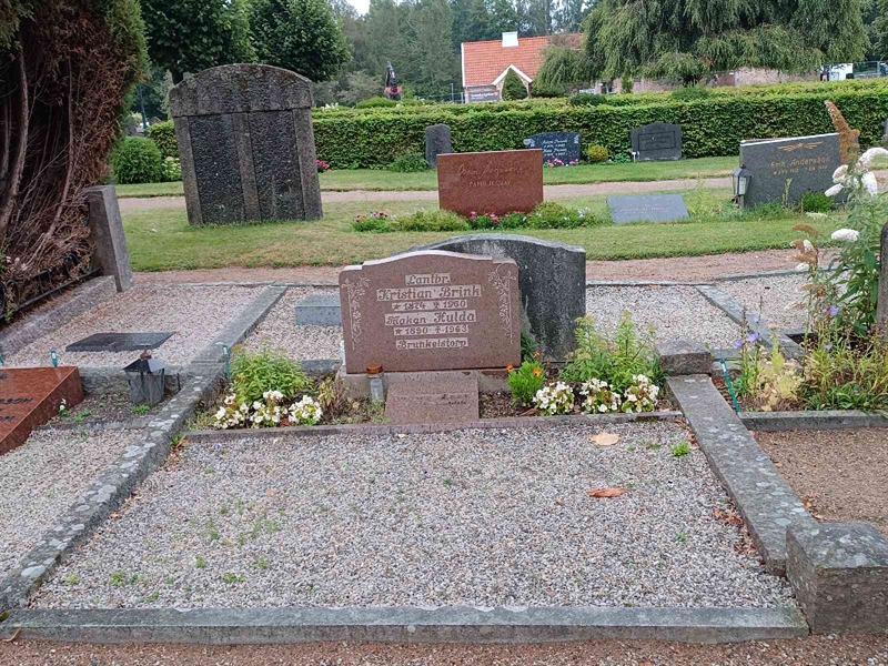 Grave number: OS J   393, 394