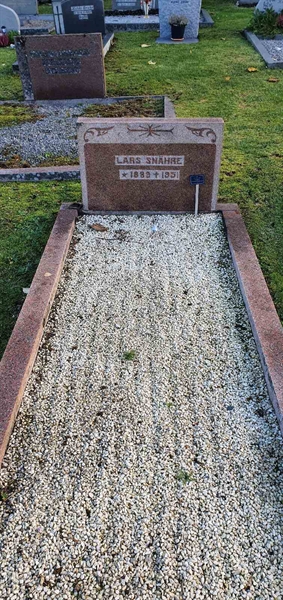 Grave number: RG 003  0174