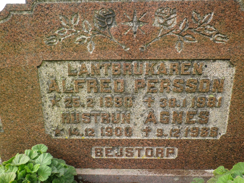 Grave number: VI G    96, 97