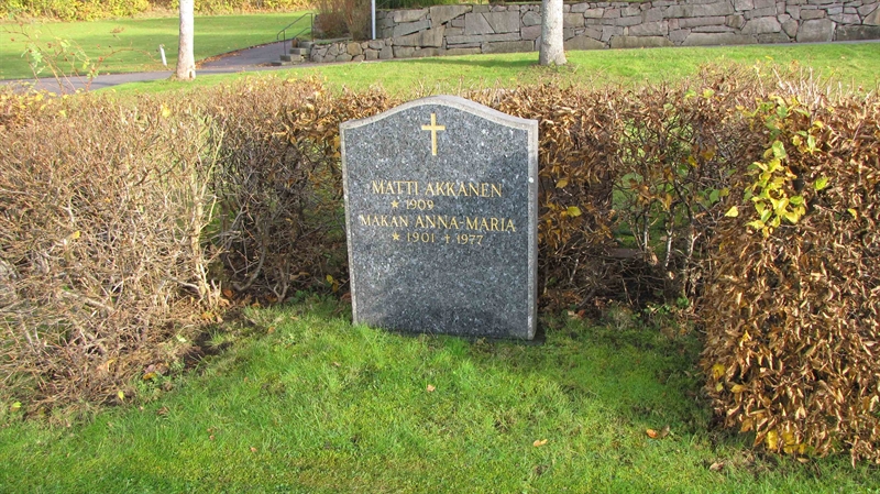 Grave number: HN EKEN   473, 474