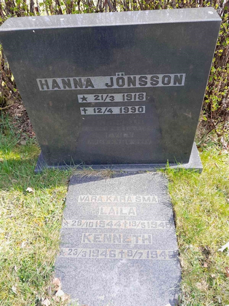 Grave number: 20 B 28A-B