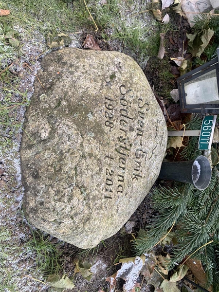 Grave number: R 06    11