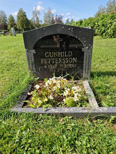 Grave number: 1 17    94