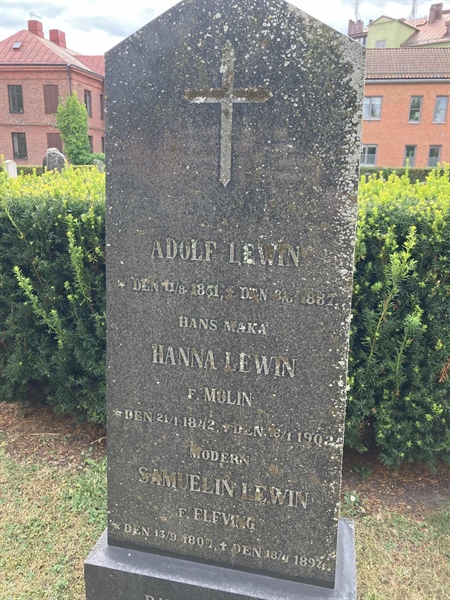 Grave number: G 02 11