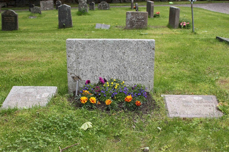 Grave number: GK NAIN    35, 36