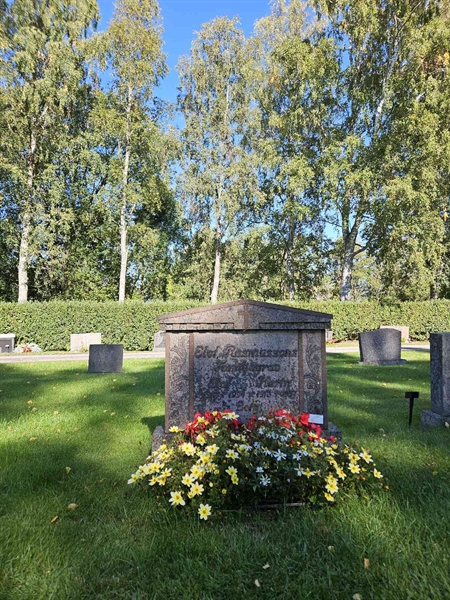 Grave number: Fr 7   251-252
