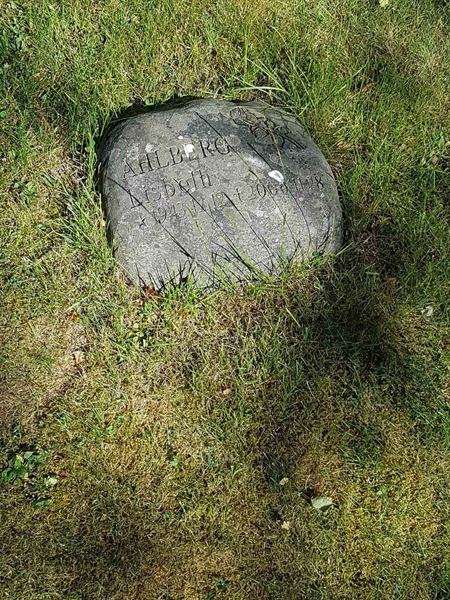 Grave number: 01 12129