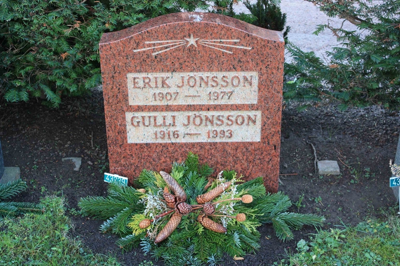 Grave number: Ö U10    39