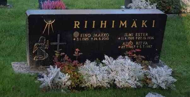 Grave number: 1 GB2 05     35-37