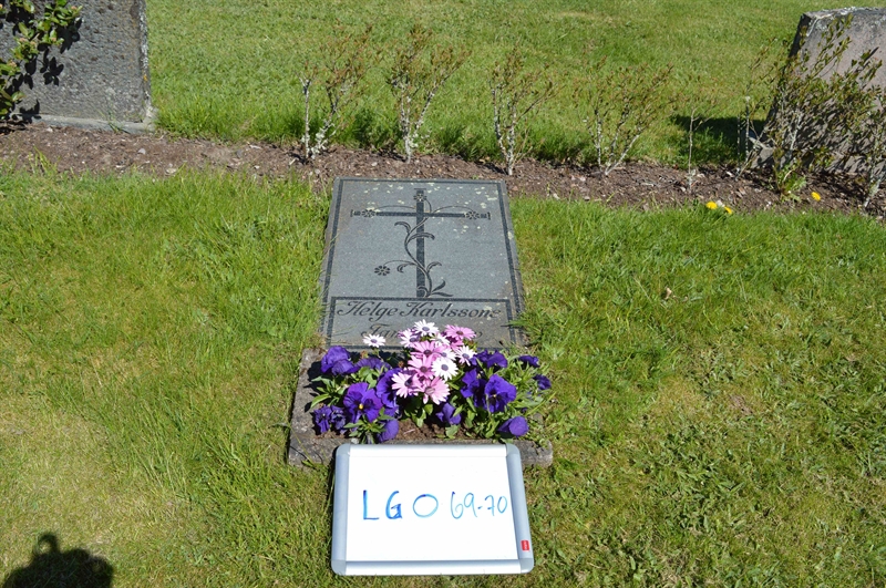 Grave number: LG O    69, 70