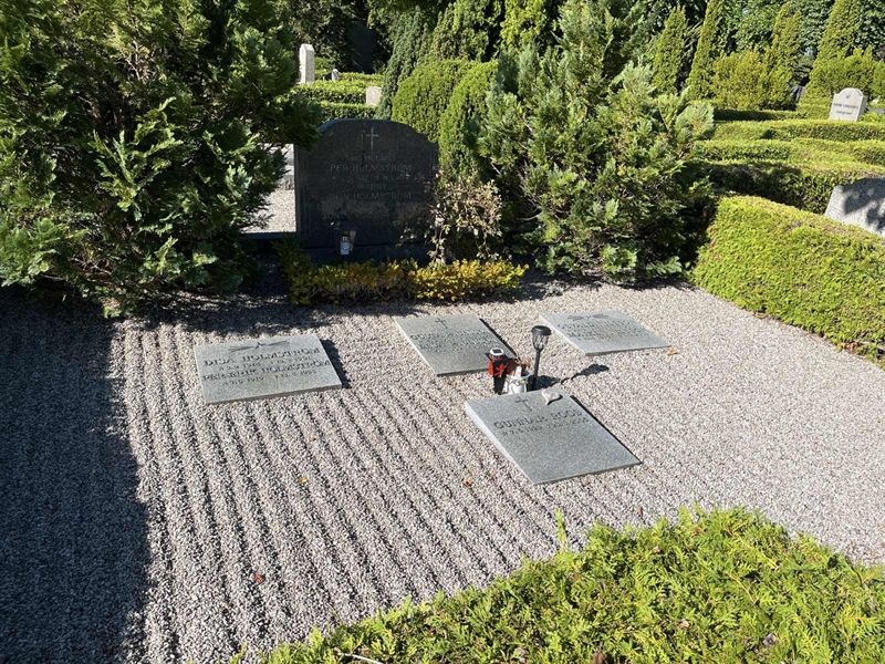 Grave number: NK III    46