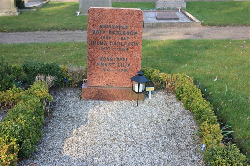 Grave number: Ö 07i    93