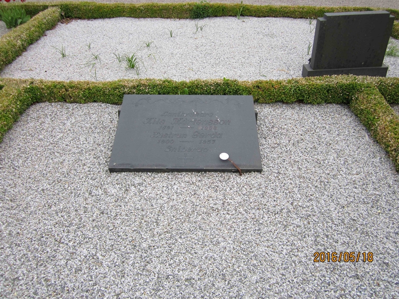 Grave number: 10 C   125