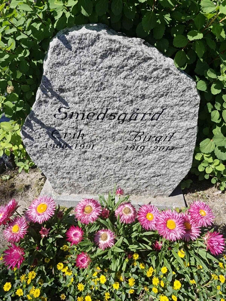 Gravnummer: 1 URNLU A47