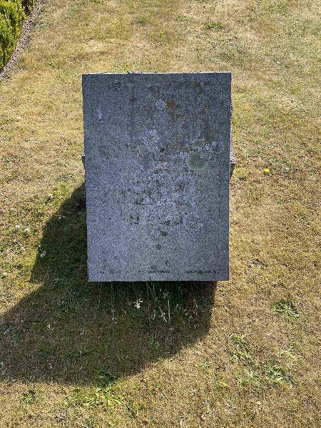 Grave number: EK E 3    15