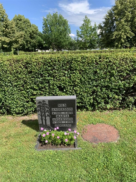 Grave number: 1 ÖK  104-105