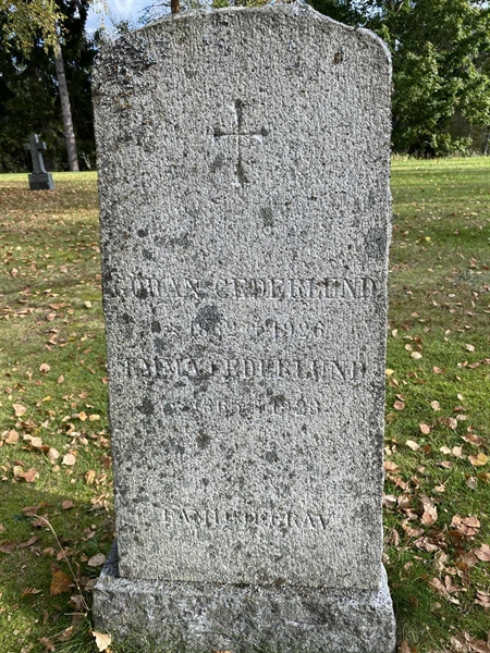 Grave number: 6 02 16, 17