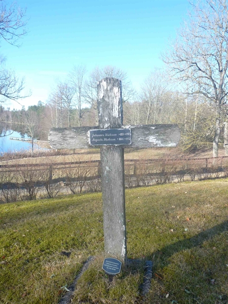 Grave number: JÄ 4   47