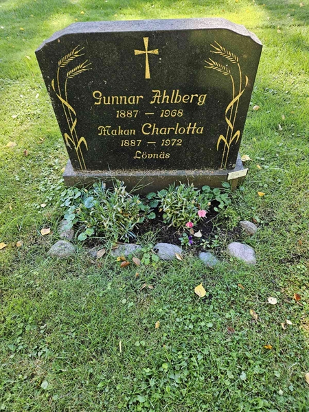 Grave number: Fr 7   118-119