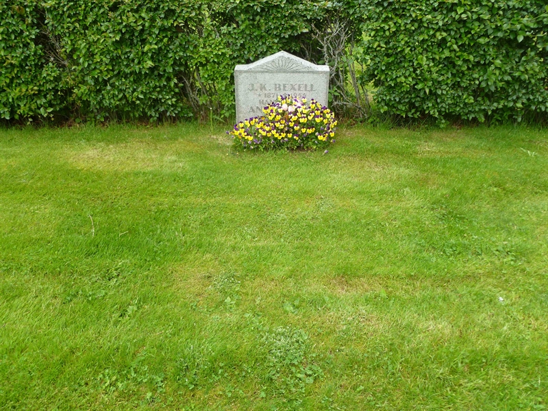 Grave number: ROG B  418, 419