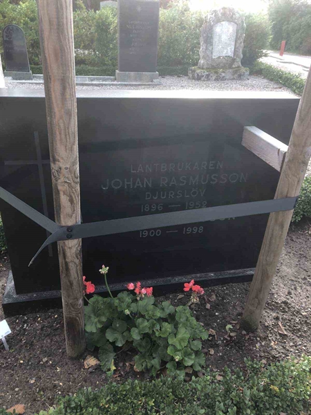 Grave number: TK G   119