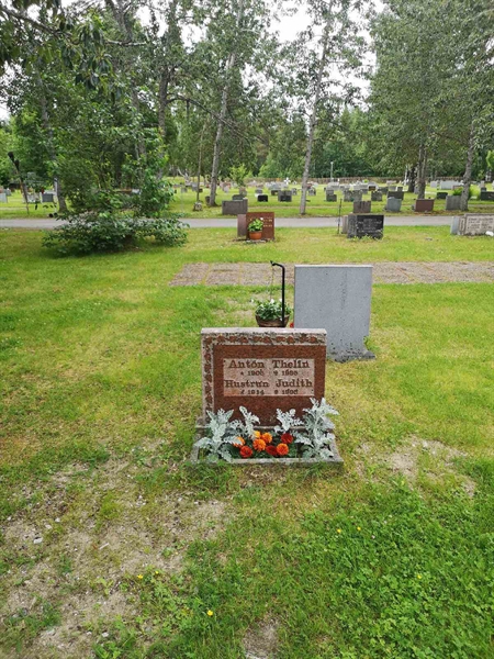 Hautatunnus: NK 09    37