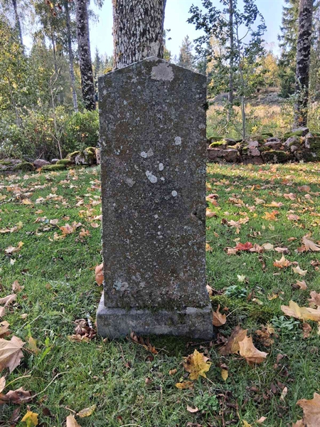 Grave number: SRG 1     4