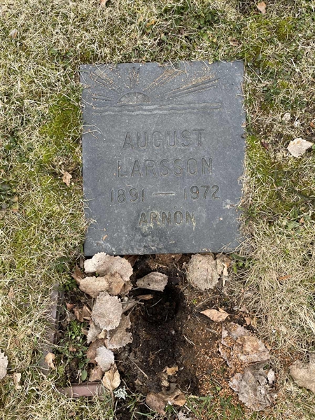 Grave number: R 2   149-E