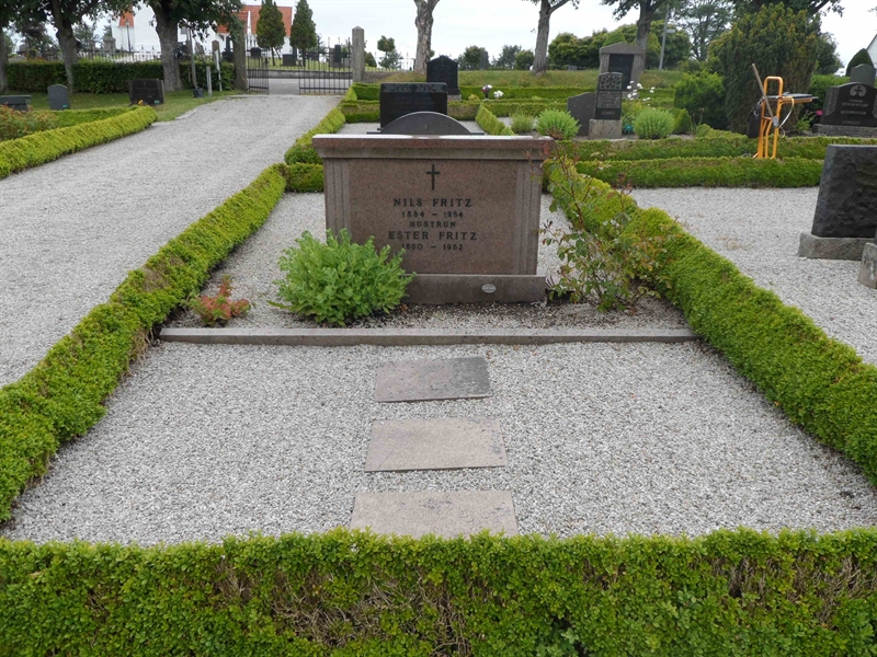 Grave number: ÖV F    95, 96