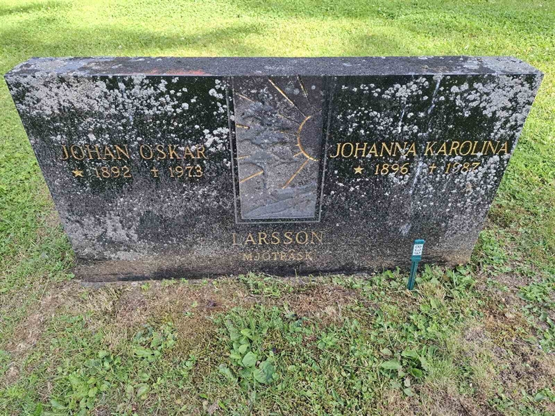 Grave number: 001 2   839