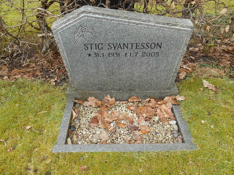 Grave number: Vitt VC4V    19, 20