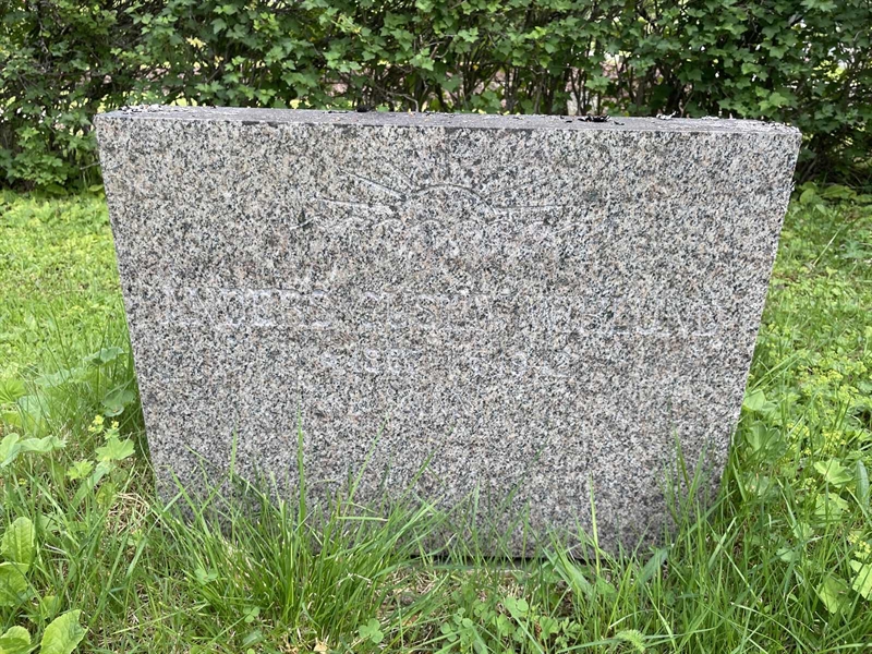 Grave number: DU AL   111