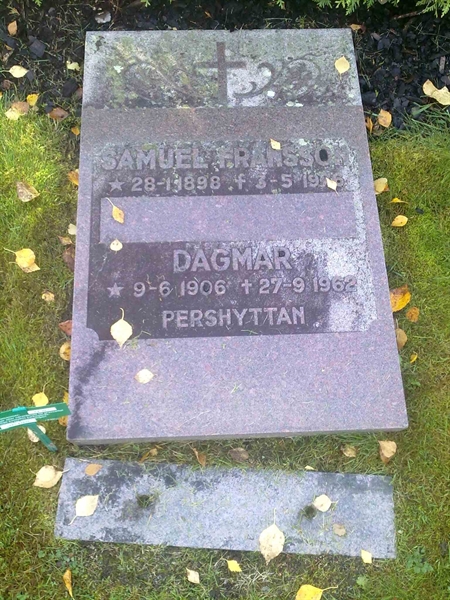 Grave number: KA 05     7