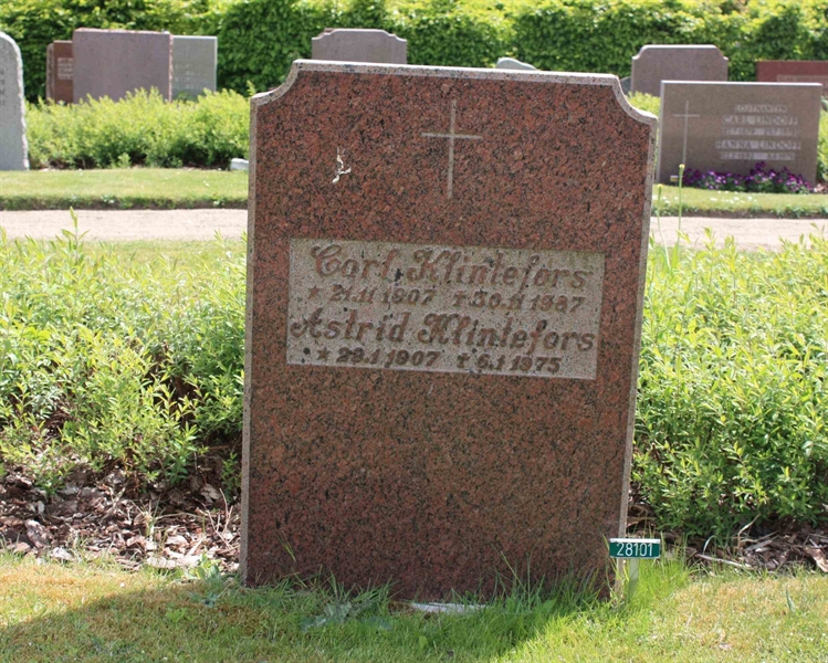 Grave number: Ö 28   160, 161