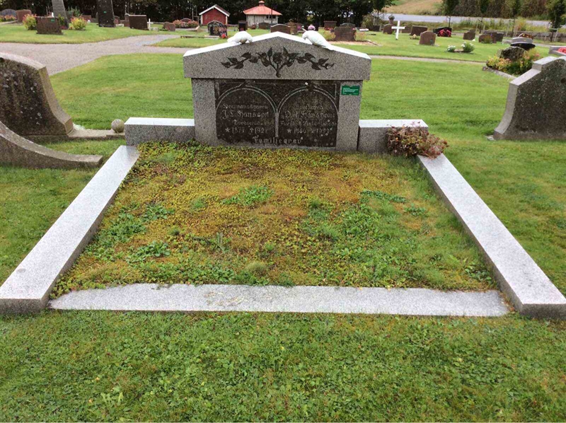 Grave number: KN 01   235, 236