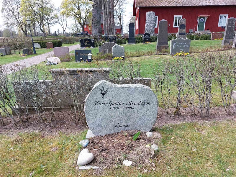Gravnummer: HÖ 6 92, 93