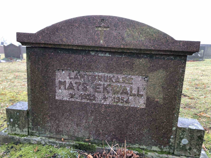 Grave number: FÄ J    28