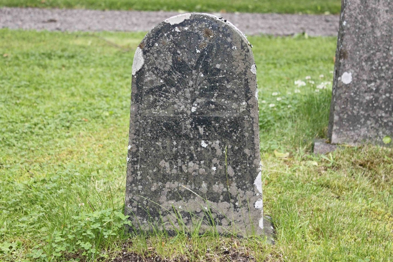Grave number: GK NAIN    79