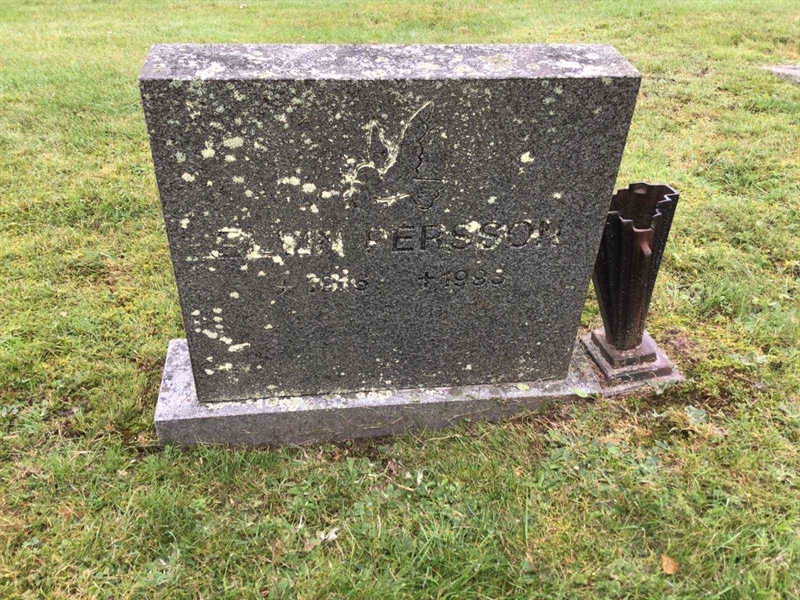 Grave number: 20 F 182