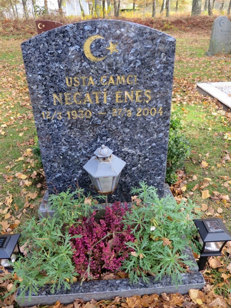 Grave number: HNB VII    39