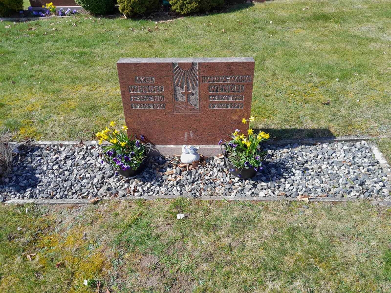 Grave number: 20 N 45-46