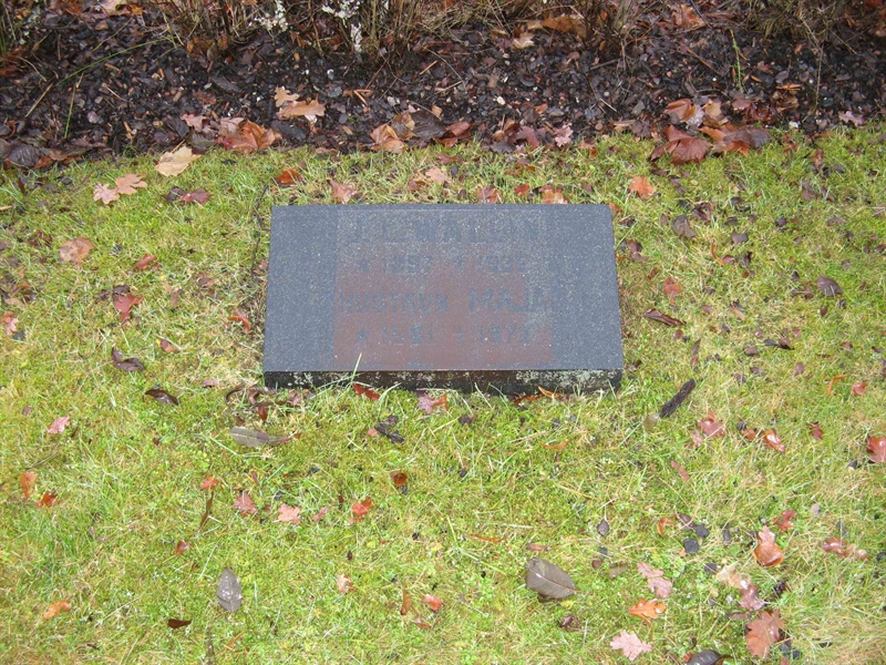 Grave number: SN 13 19