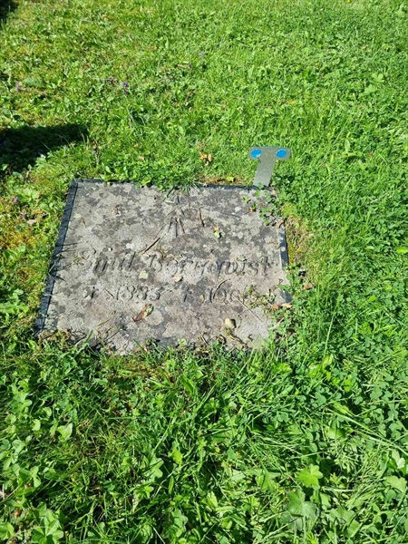 Grave number: 1 18   63