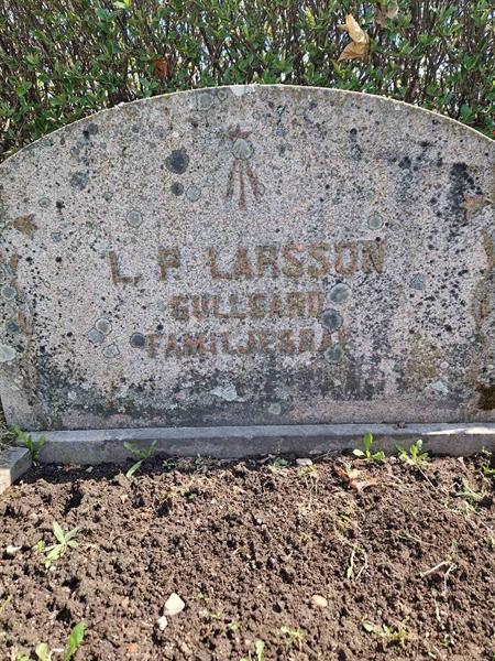 Grave number: 501 08 1092-1094
